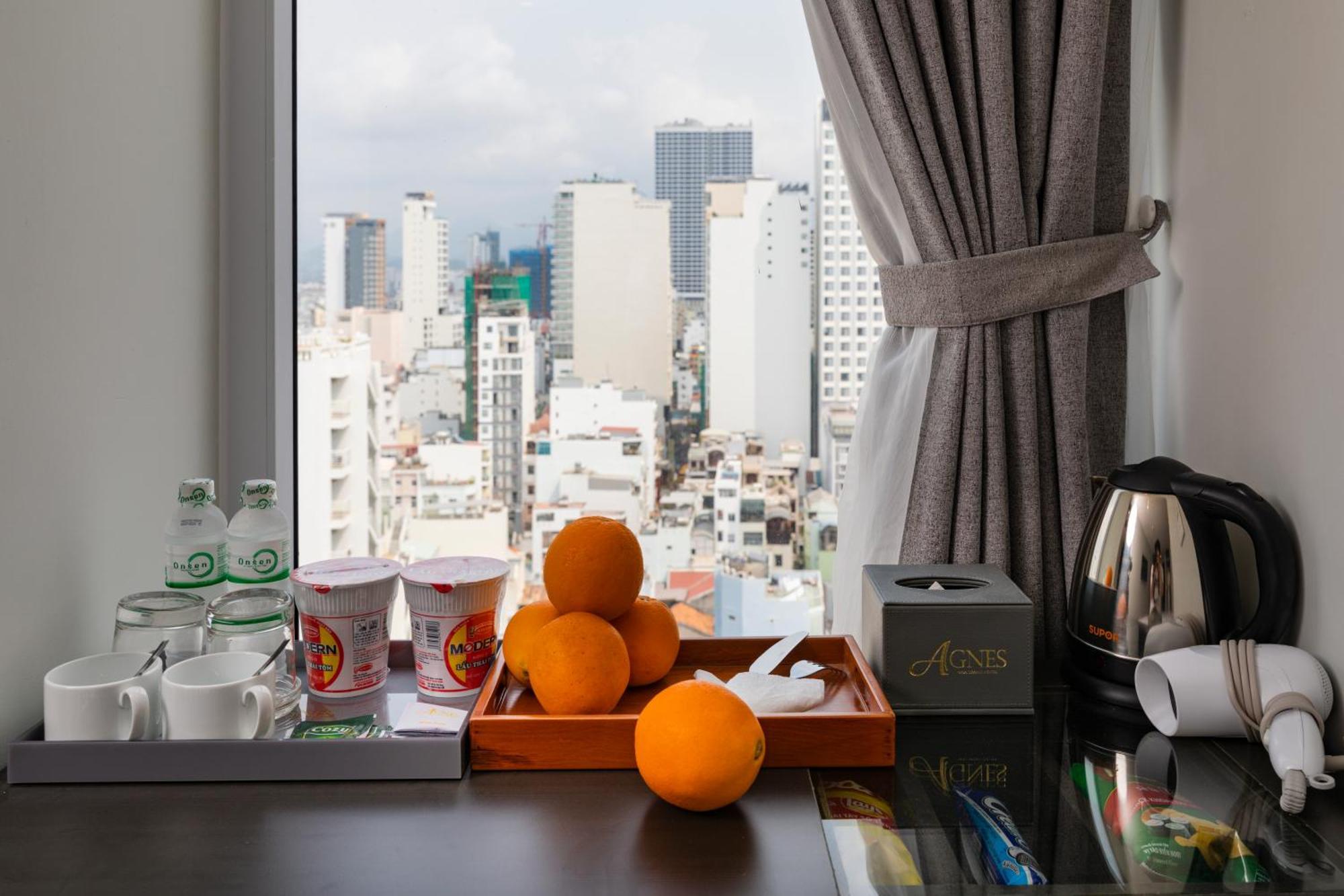 Agnes Hotel Managed By Dhg ニャチャン エクステリア 写真